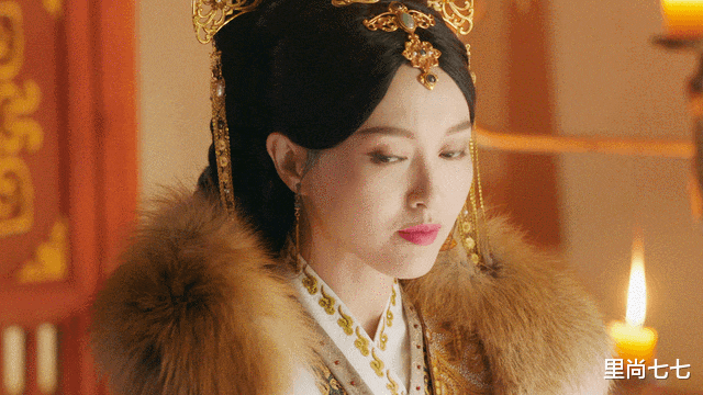 唐嫣:唐嫣产后首次营业!产后4月穿短裙秀麻杆腿,脸却变圆润腰也粗了