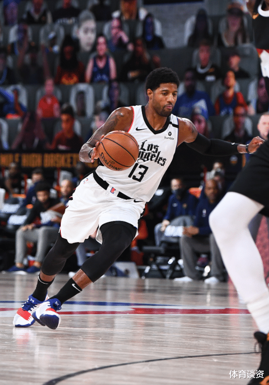 科怀·伦纳德|18中12！乔治轰32+4+4终爆发，双一阵巨头上线，伦纳德又获冲冠帮手