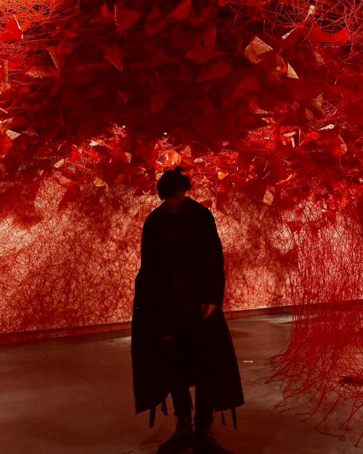 []“网上买了一件衣服，结果我妈怀疑我是变态？？？”