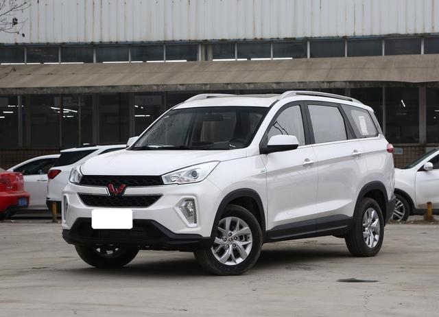 奥迪A8■同为8万，五菱宏光S3和宝骏360谁档次高？读完你就清晰了