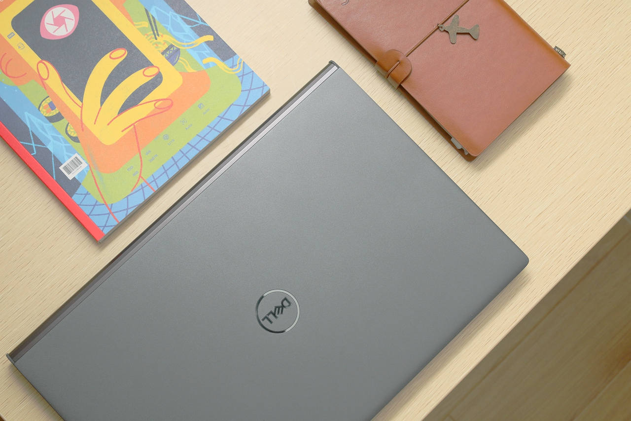 笔记本|惊艳4K屏戴尔灵越 7500 体验：助力视频创作更高效