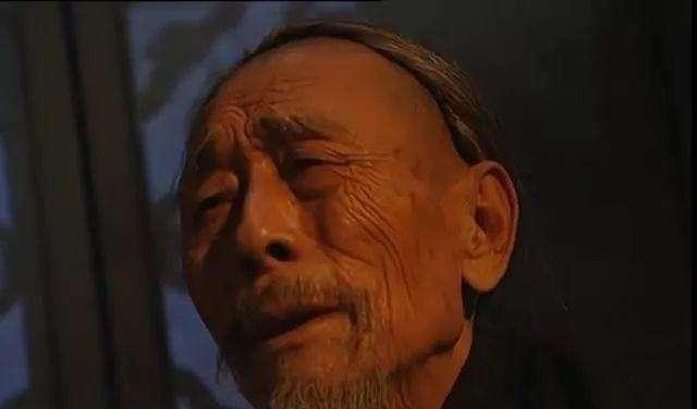 「康熙」雍正王朝：魏东亭自尽背后，是康熙的迫不得已与极度的伤感和无奈