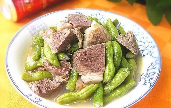 【牛肉汤】春天遇这菜，我从不还价，钙是牛奶6倍，一买就是三四斤