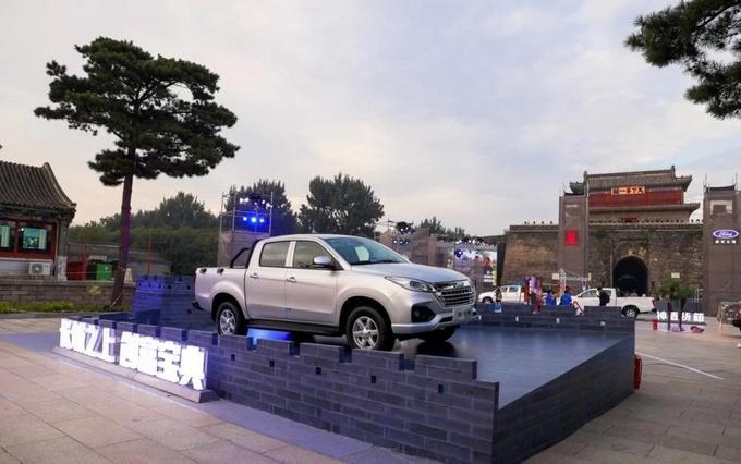 江铃汽车|江铃皮卡喊出“长城之上”，上汽皮卡已经做到了这些