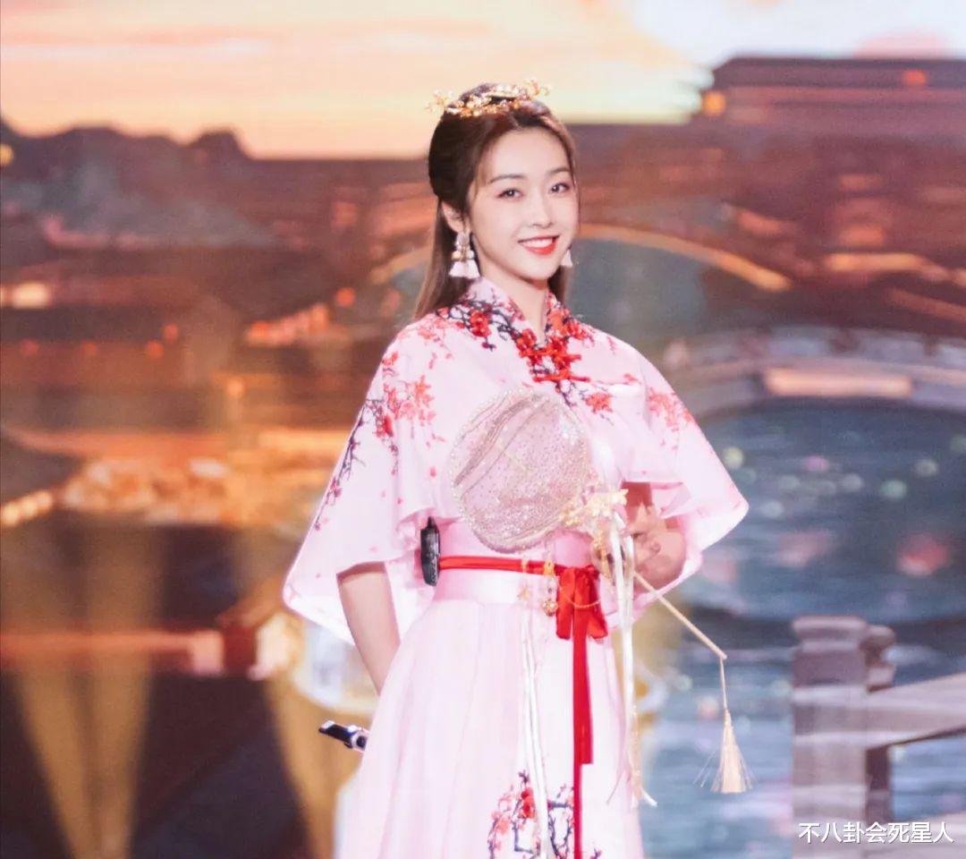 『陈情令』《陈情令》4位女演员境遇差别大：师姐7部待播剧，她却无戏可拍