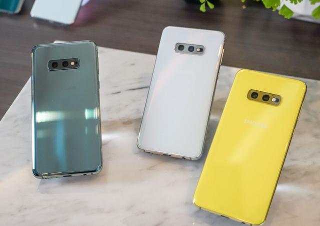 「三星」三星被忽视的一款手机,性价比给满分,如今的价格让人心动