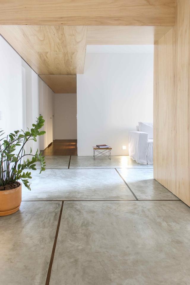 狂派舞|铺啥地板地砖啊,加了框架的水泥地,不花几个钱才是真百搭!