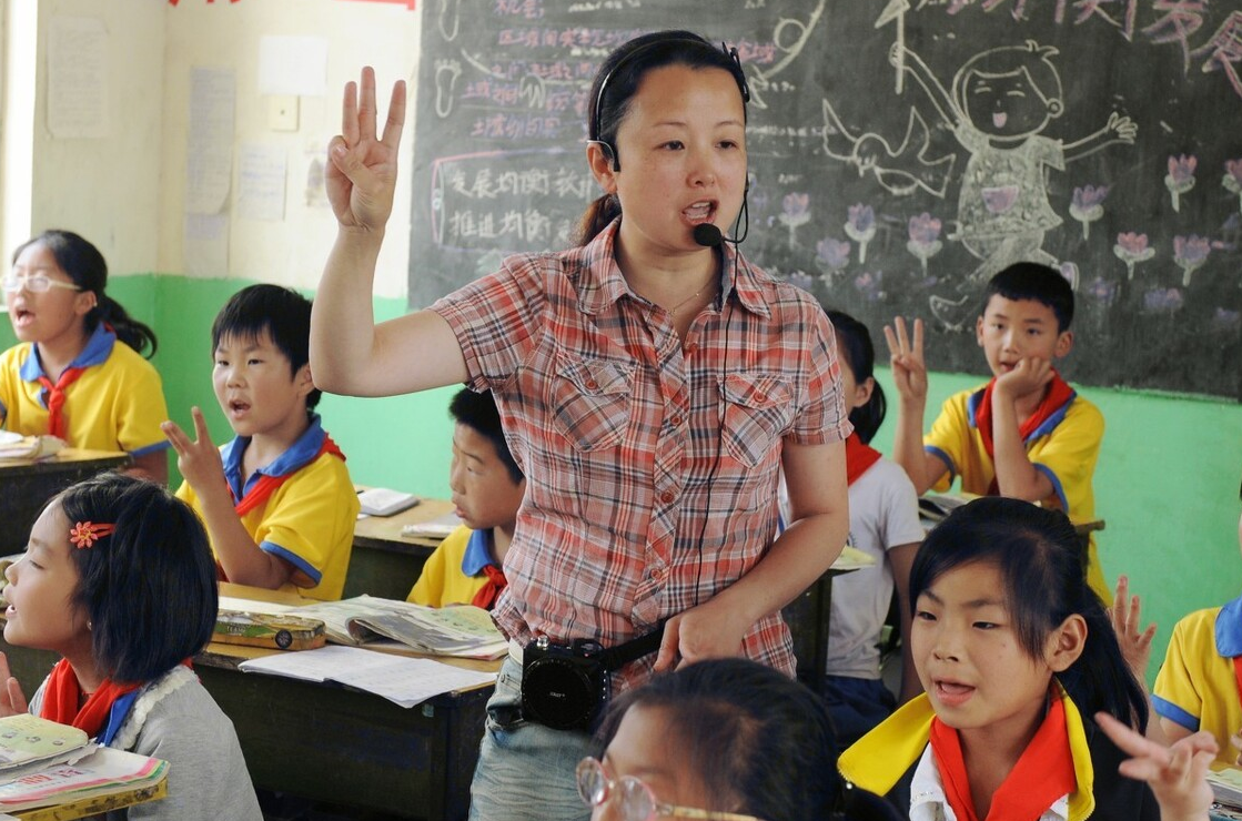 生肖|教师招聘爆冷门，考生27分进面试，真相和根本原因只有一个？