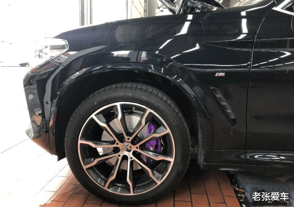 宝马X3|买啥奥迪Q5L，30岁开它面子更足，新车连跌7万，上个月卖出14017辆