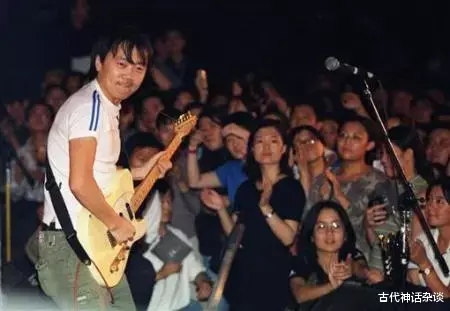 「老照片」一组老照片,带你穿越到1998年的中国