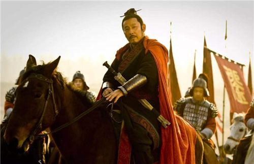 『杨丽华』中国历史上打了最久的战争，打了300多年，6代人的积蓄都打光了