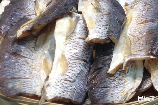 黄曲霉|馒头放冰箱里，超过三天，会产生黄曲霉毒素？揭秘冰箱里的致癌物