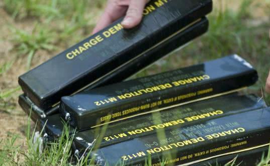 硝酸铵|在它的家族中,硝酸铵只是小弟,揭秘爆炸灵魂——氮元素