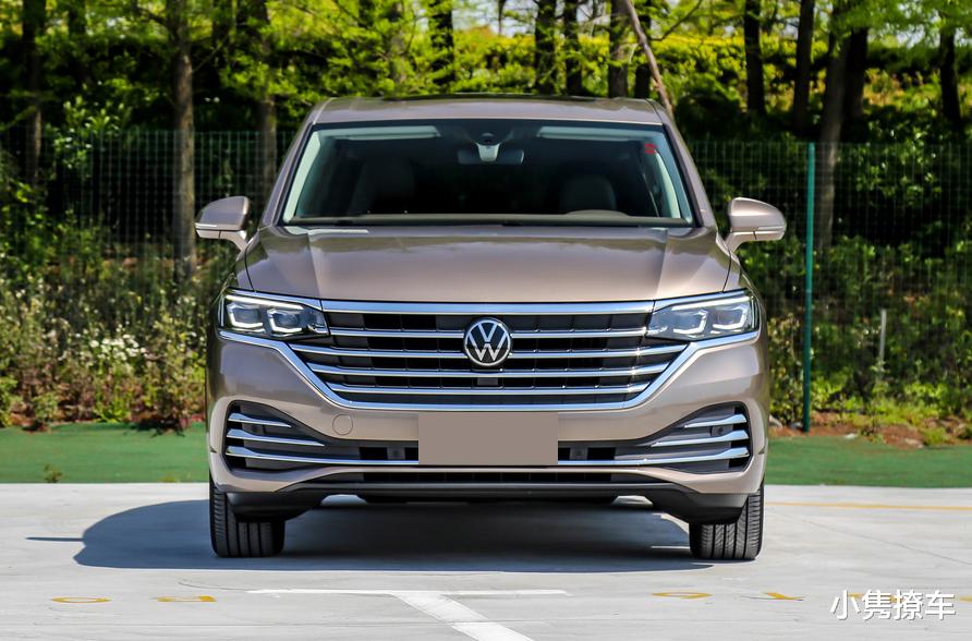 大众宝来@没买GL8再等等，车长5346mm重2.1吨，舒适堪比高铁，定价合适买它