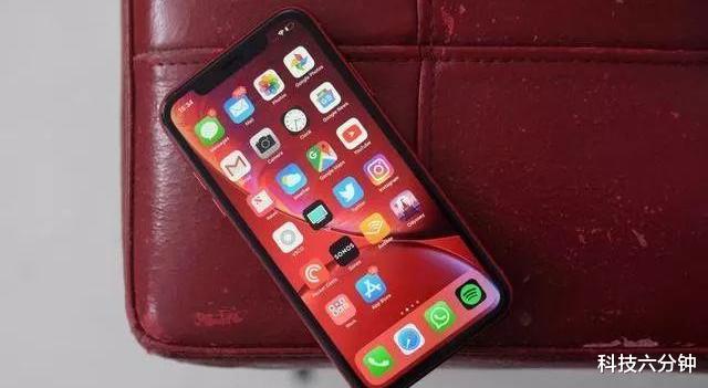 #苹果#库克再次妥协，A12仿生+iOS13+256GB+3408元心动价，还买5G手机吗