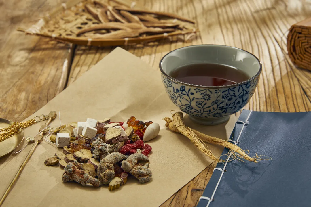 『健脾祛湿』健脾祛湿不麻烦，食疗加上几款中成药！