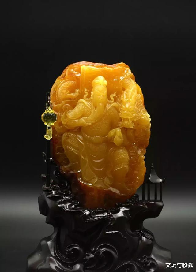 ▲江苏第四届玉石文化节上,来自全国各地的大师之作,一饱眼福