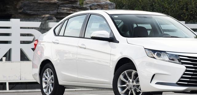 『东南a5』开不烂的国产车，特别省油，50900元比轩逸还好，真不错