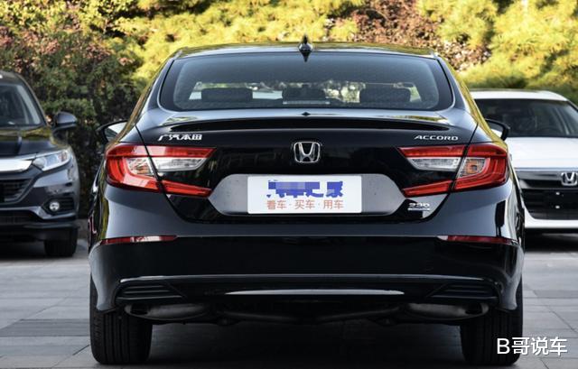 本田雅阁■刚上市就被骂惨,现却月卖18000台!关键仅16万实力还碾压同级!