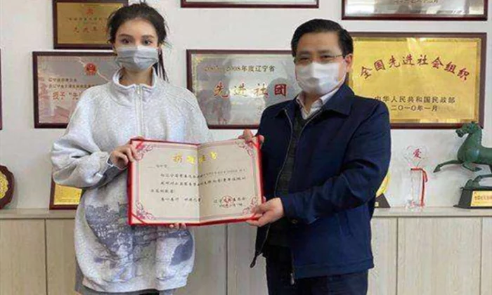 「赵本山」赵本山女儿球球兑现诺言，直播收入的270万已在13日捐出