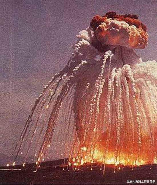 『阿波罗登月』又双叒叕发现登月造假?美电影制片人揭露阿波罗登月真相!