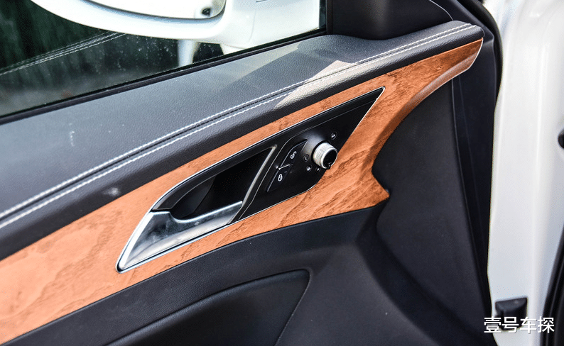 「大众汽车」超越大众丰田的时机到了，配11个BOSE音响，17万和马自达一样好开