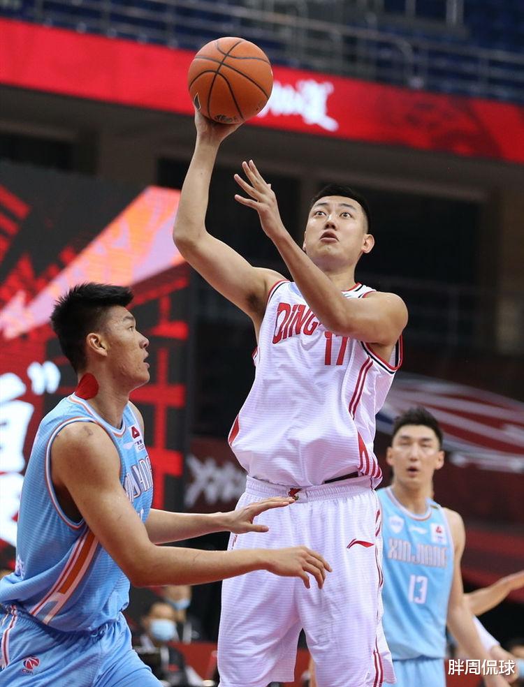 「山东男篮」CBA又一中锋悄然崛起,24岁效率值超周琦、易建联,山东队新王牌