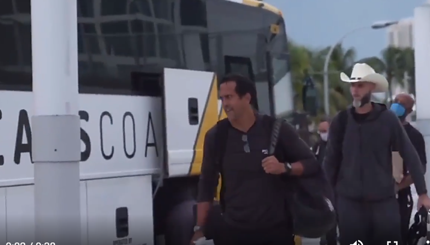 热火队|我会回来的！失冠后巴特勒球鞋合同引5大品牌争抢，本人现已投入训练！