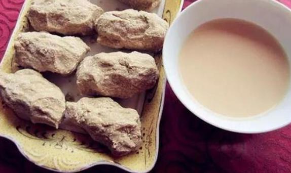 江孜|中国最美县城:是通往印度不丹的必经之地,毯子能卖到十几万!