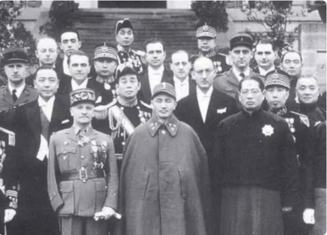 蒋介石|蒋介石晚年坦言：丢掉江山怪不得别人，真正的罪魁祸首是这二人