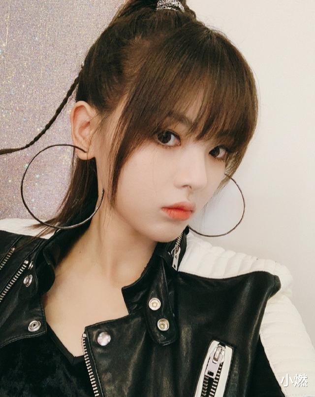 #杨超越#杨超越，体重仅有89斤，天使面容魔鬼身材，坦言：减肥做好3点