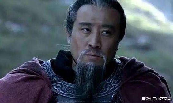 刘备|陆逊追杀刘备，为啥看到一白袍老将转身就跑？看完发现陆逊真聪明