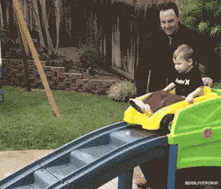 明星|你们在现实中看到过明星吗？坐飞机的时候他慈祥的给了我一把瓜子