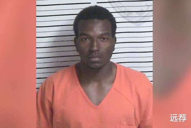 「超速」美国黑人交警与超速女司机发生关系！称这样可以免开罚单！