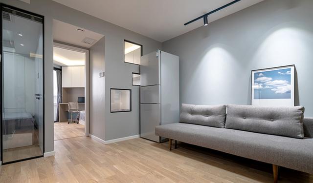 【】这才是设计，她50㎡的新家，硬装出了三房，照着装就对了！