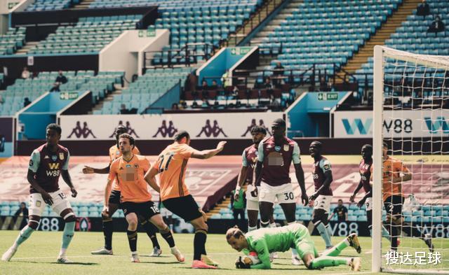 英超▲0-1！英超升班马又输了！他们坐稳倒数第2，12亿人民币彻底打水漂