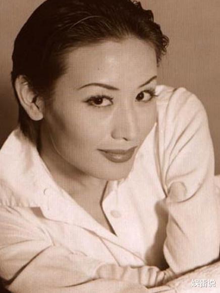 胡兵@中国第一男模胡兵:因太帅被英国富婆追求,今49岁仍痴情等待初恋