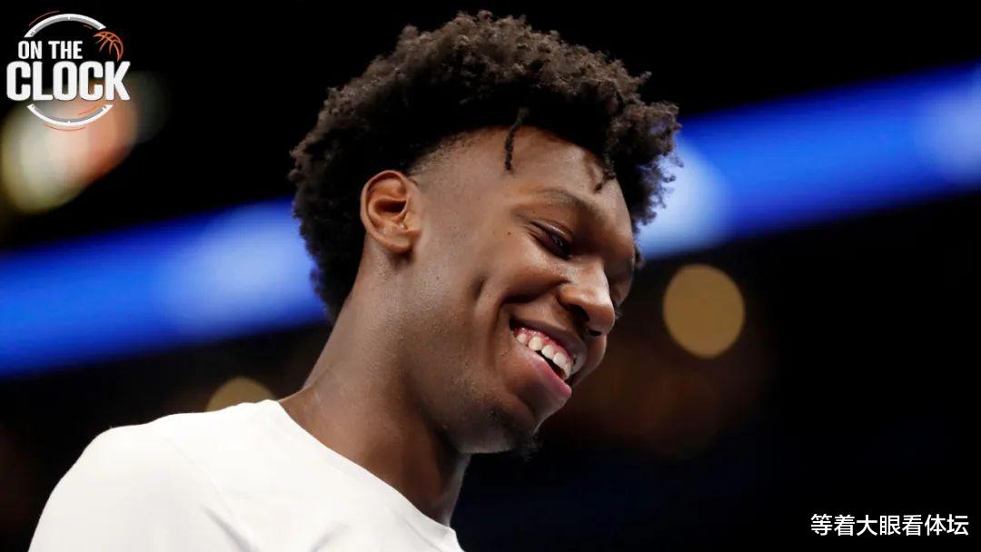 公牛队|勇士榜眼签最新交易方案！换公牛4号签+21岁潜力内线，赚大了啊