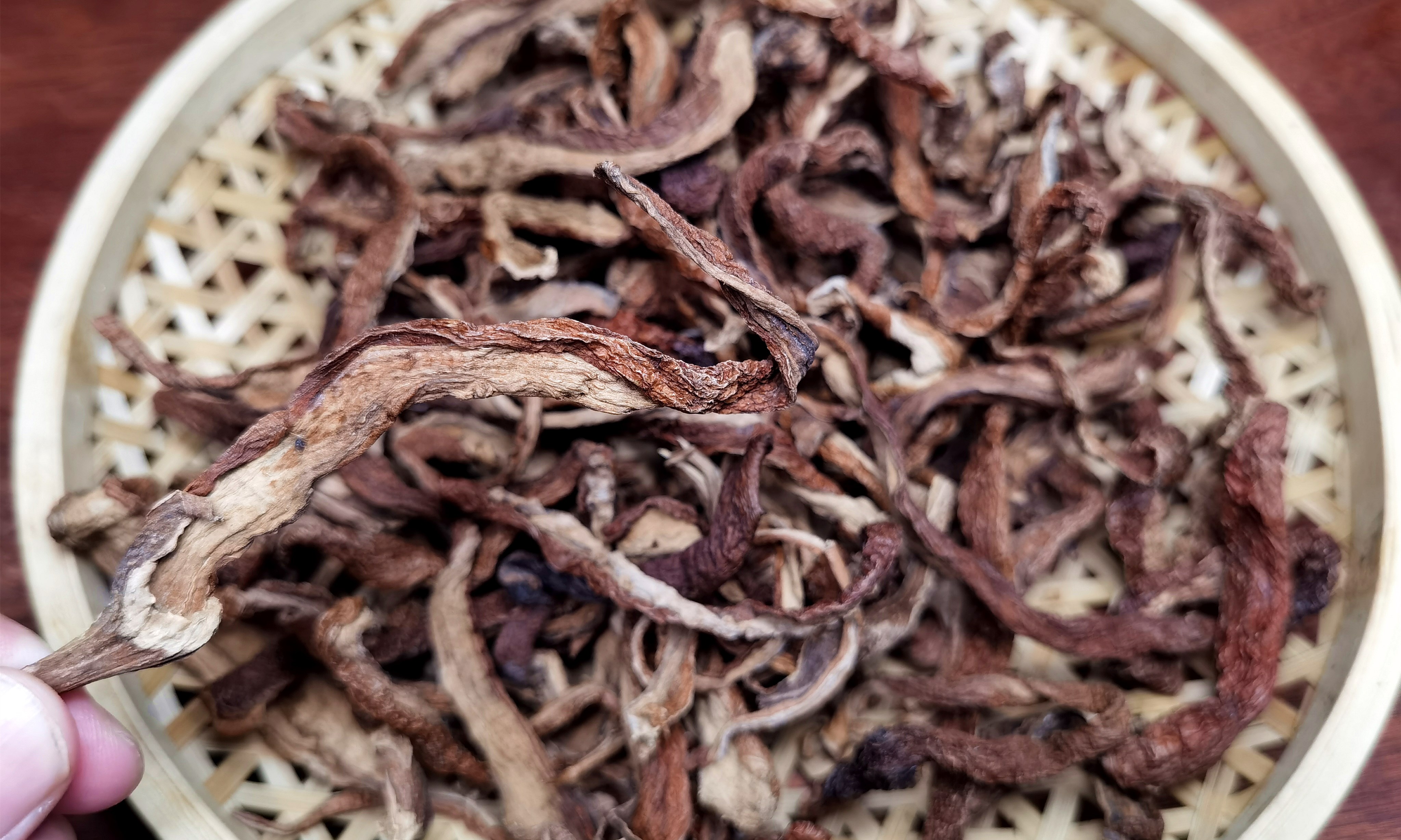 茄子|秋天,碰到此菜别手软,整它100斤,晒干囤起来,过了这阵就没了