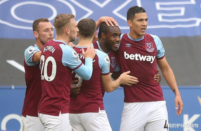 英超|0-3！英超4.6亿黑马轰然倒下：20分钟连丢2球 利物浦笑纳大礼