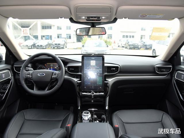 福特探险者|31万入手2.7TV6，配置从低配做起，车长超5米，六座七座任选