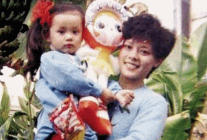 孙俪|邓超晒照炫耀孙俪给他做饭,却意外暴露家中细节,网友都坐不住了