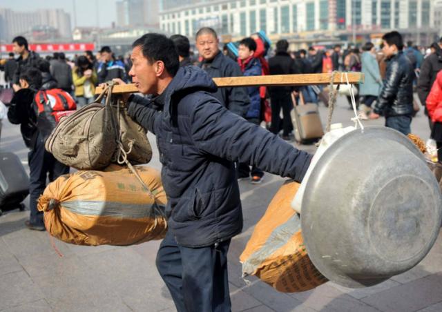 |中国3亿人找工作难，而50%企业招工难，是人口过剩还是欲望过盛？