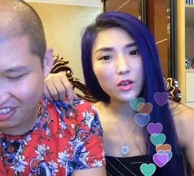 『快手视频』快手主播高价坑消费者证据确凿，直播带货乱象亟待治理