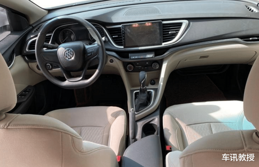 别克英朗▲最新4月三缸变成四缸的别克英朗,单月销量暴涨一倍,高达2.28万台!