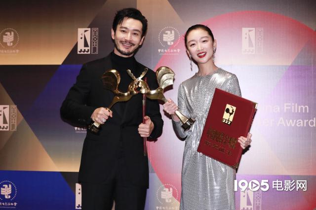 黄晓明|创造历史！黄晓明再夺最佳男主角 成金鸡奖第一人