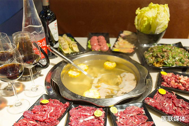 【尿毒症】尿酸高了,尿毒症就不远了?5种食物快忌口,谨防尿毒症上身