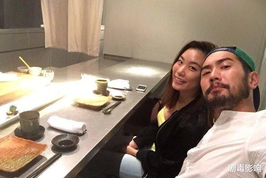 高以翔▲高以翔女友520当天晒两人合照，画面定格，却早已物是人非？