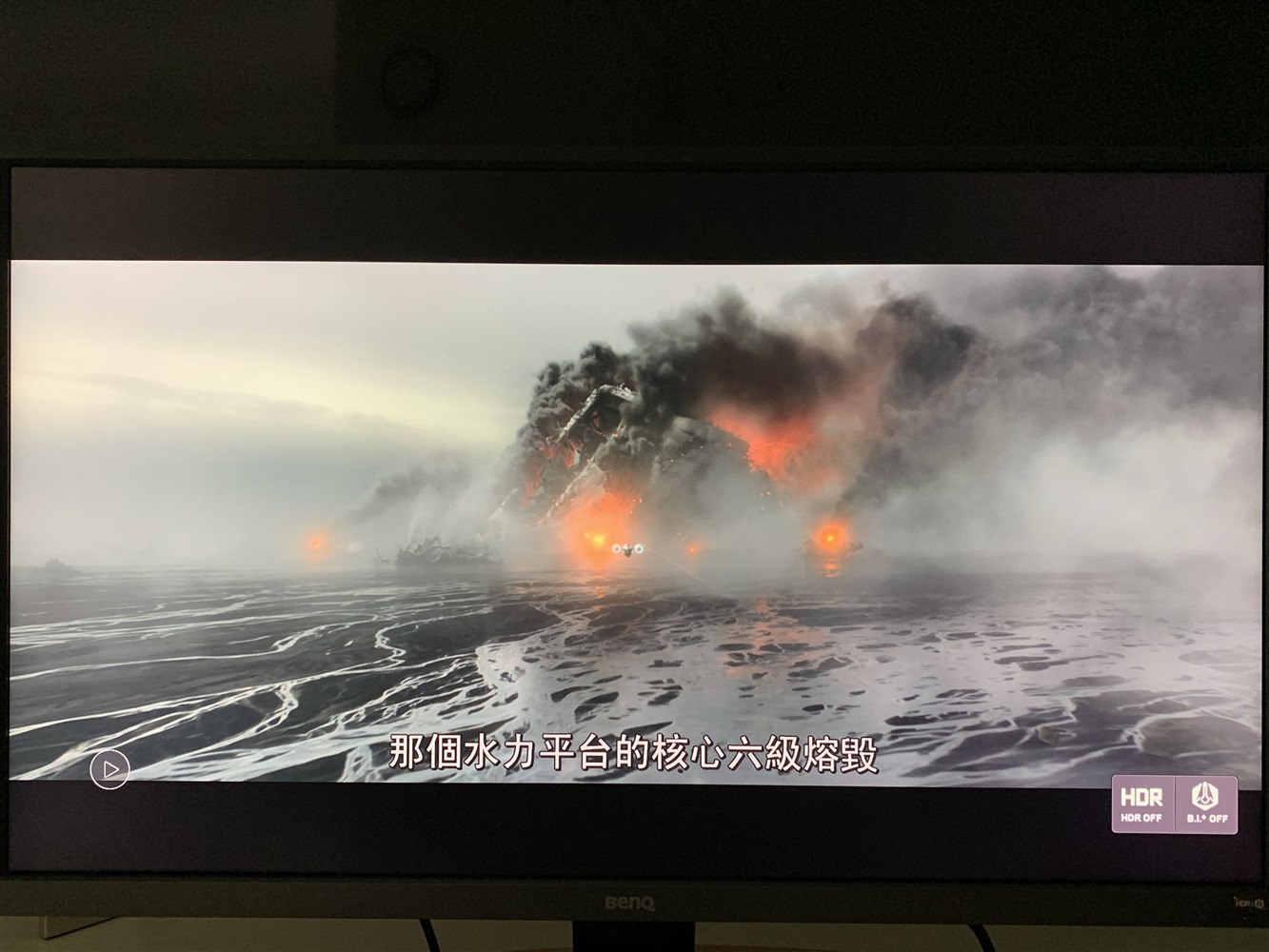 hdr|32寸+4K+HDR10，大屏搭配迷你主机搭建极简桌面