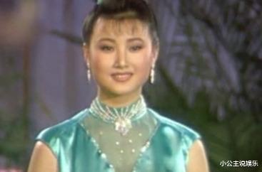 春晚|从\春晚钉子户\到\销声匿迹\，曾现身街头卖唱，如今她怎样？